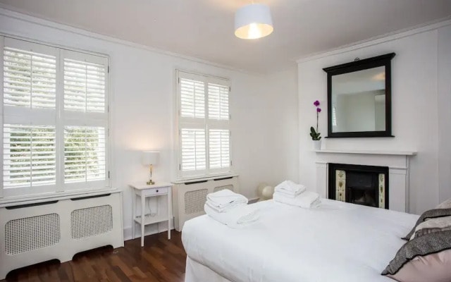 Stunning 3 Bedroom House in Clapham Manor