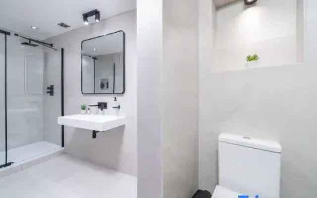 Modern Apartment, Close to Elephant and Castle