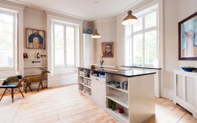 The Notting Hill Norland Square - IT03