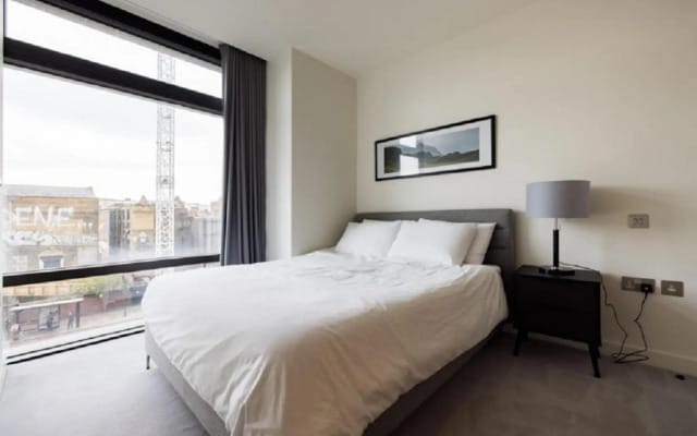 Spacious One Bed Apartment in Liverpool Street