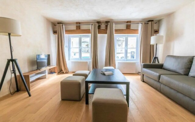 Luxurious & Design Flat 2BR/8P- Boulevard Saint Germain