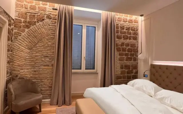 Martina Suites