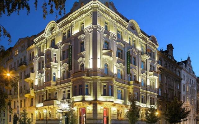 hotelImage