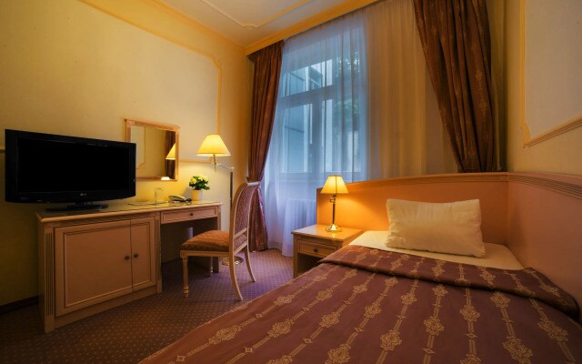 Interhotel Central