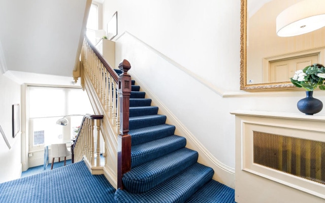 41 Draycott Pl
