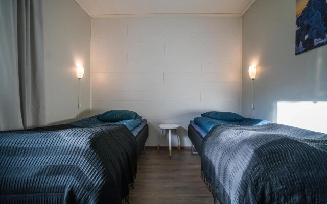 Foxtail Apartment