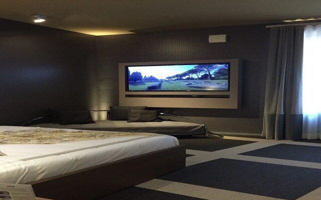 Private Luxury Suite