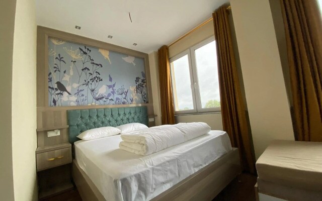 The Grand Inn Hotel