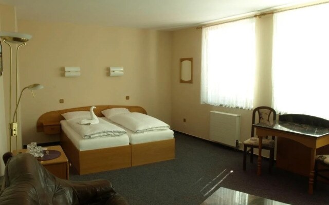 Hotel U Labutě