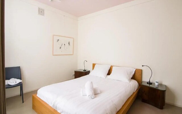Canal View Apartment - Jordaan