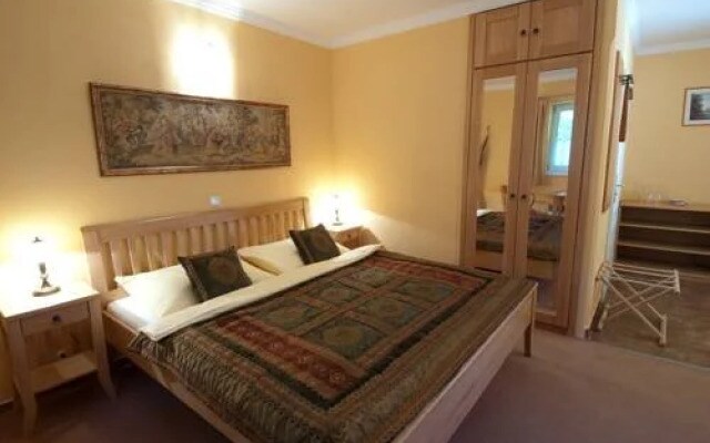 Garni Hotel 1.plavební
