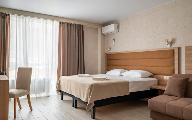 Hotel Leon (Леон)