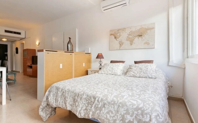 Pleasant Holiday Home in Torremolinos near Beach