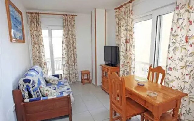 Apartamentos La Proa