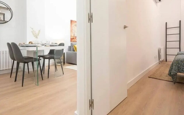 Luxury Apartment in the Heart of Gran Via