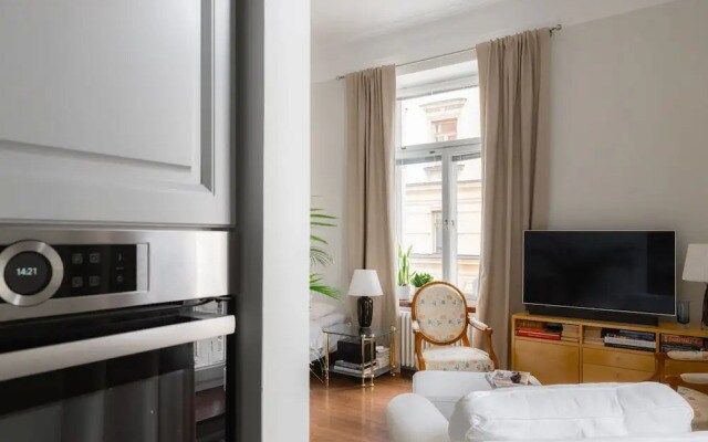 Quaint studio with a prime location