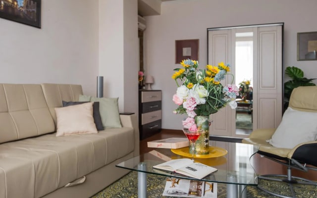 GMApartments (ДжиЭмАпартментс) на улице Новый Арбат 22