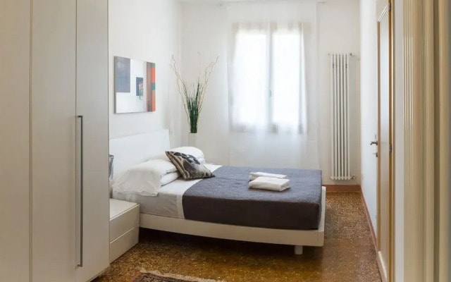 Accademia Charm Apartments