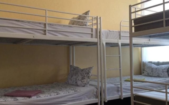 Moskva 2000 na Mashkova Hostel