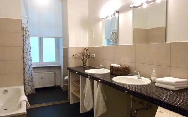 Apartment25