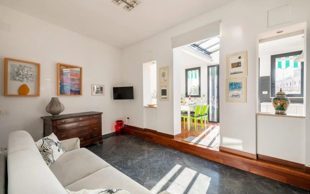 Lovely Apartment With Terrace Rome City Center
