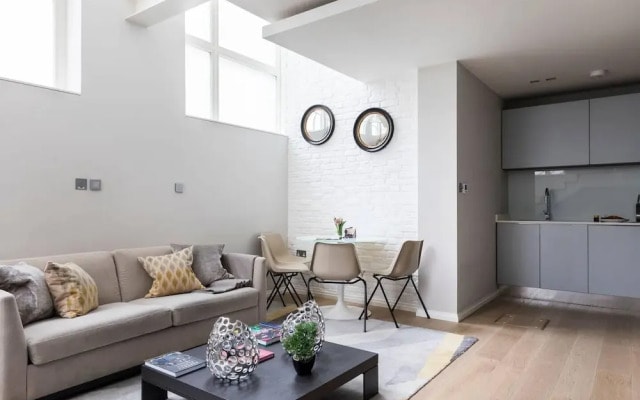 Stylish Modern 1BR in Covent Garden