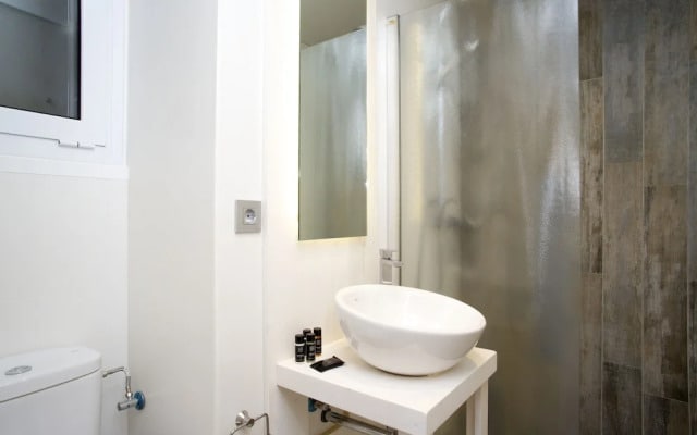 BarcelonaForRent Market Suites