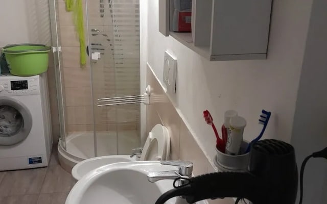 Beautiful 1-bed Apartment in Roma