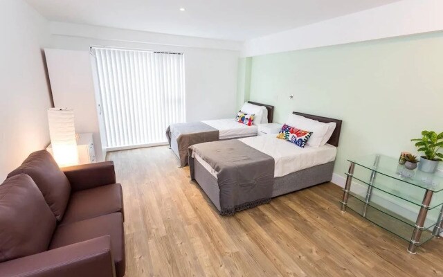 Twin Studio near Manchester!