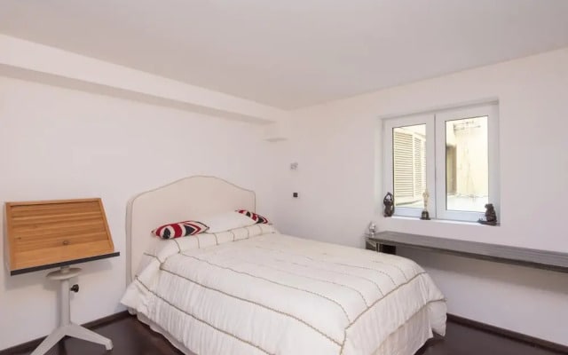 Rsh Pantheon Luxury Hi Tech Apartment