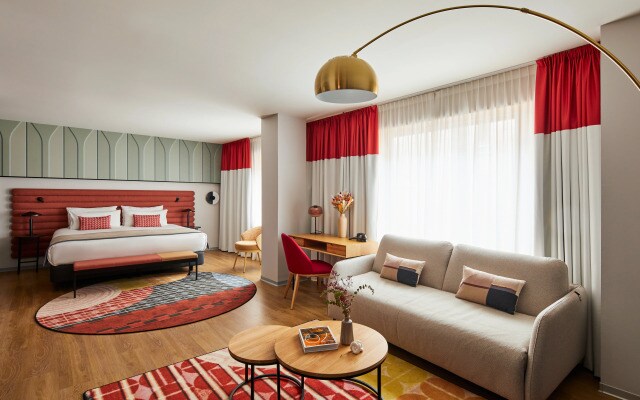 Hotel Indigo Barcelona Plaza Espana by IHG