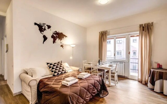 Aura Paradise Apartment