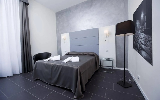 Grey&White B&B