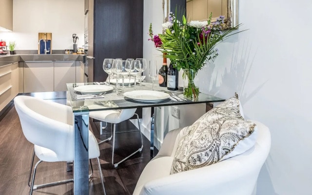 Royal Apartments - City of London
