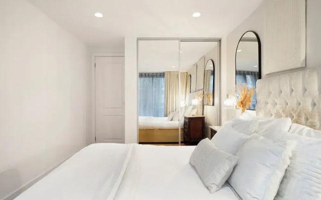 Savoy Court
