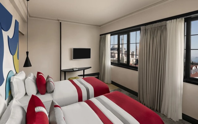 Sura Hagia Sophia Hotel