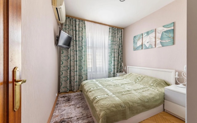 ApartLux (АпартЛюкс) на Зубовском
