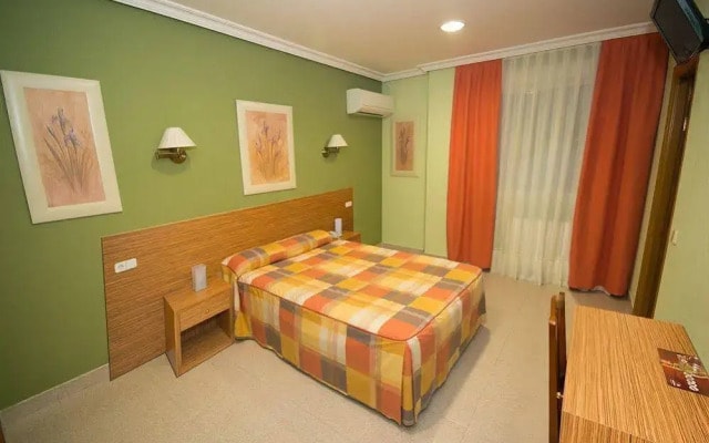 Hostal El Cruce