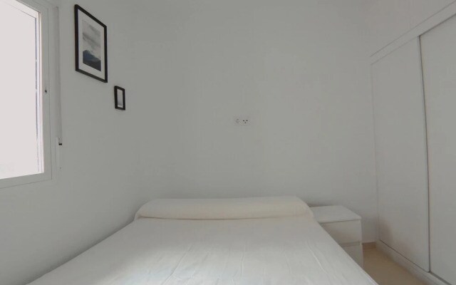 Apartamento interior cercano al parque Olof Palme AP5