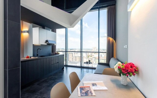 Sky Tower Suite