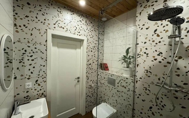 Barney’s House (Барнис Хаус)