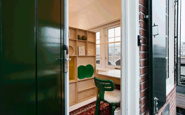 SWEETS - Nieuwe Amstelbrug