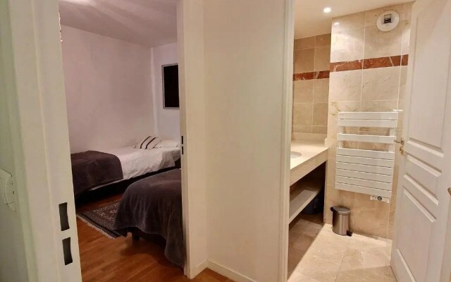 217361 - Appartement 6 personnes à Paris