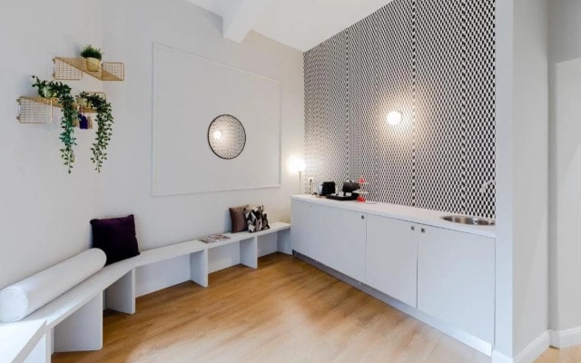 Suites By Chloe