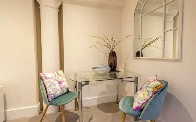 Waters Edge at Cocoa Suites