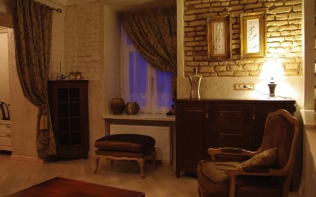 Old Town Apartment