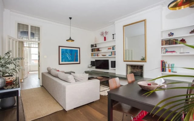 Notting Hill Apartment