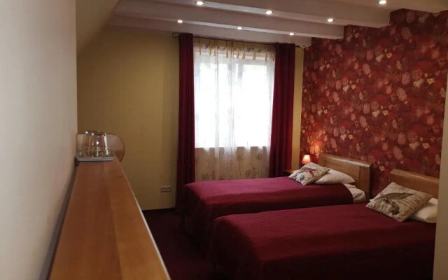 Hotel Senlīči