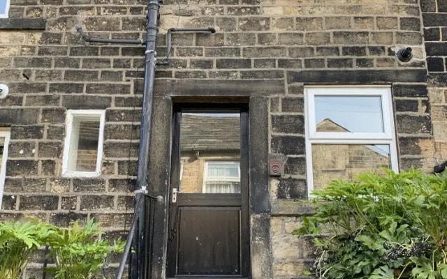 Uppermill Central