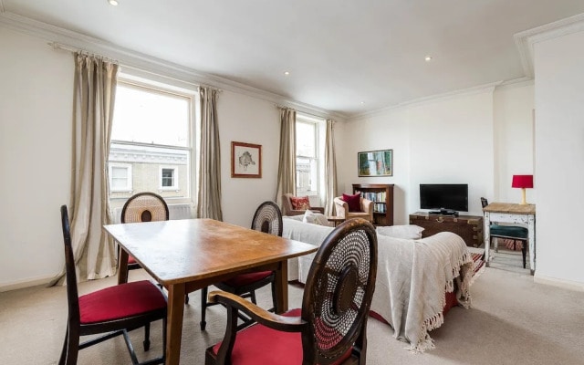 The Harcourt Terrace Kensington Apartment - JPE